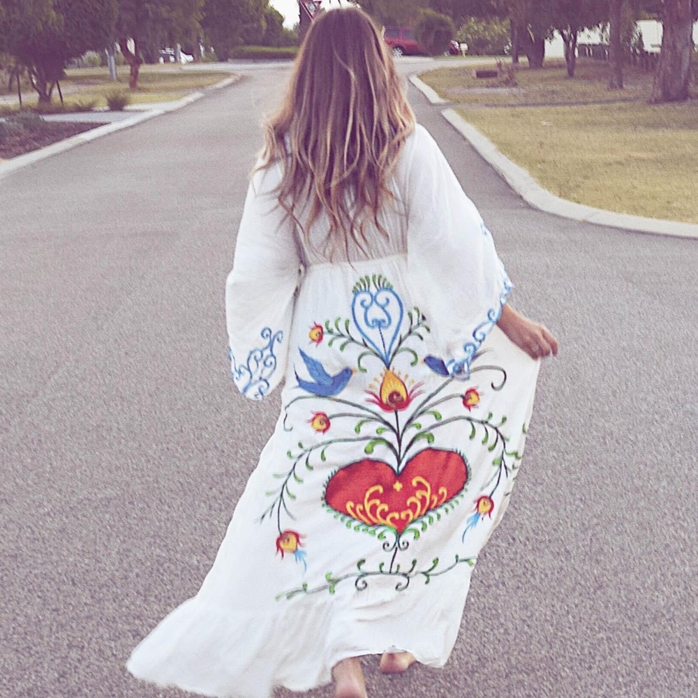 STUNNING cotton embroidered dress